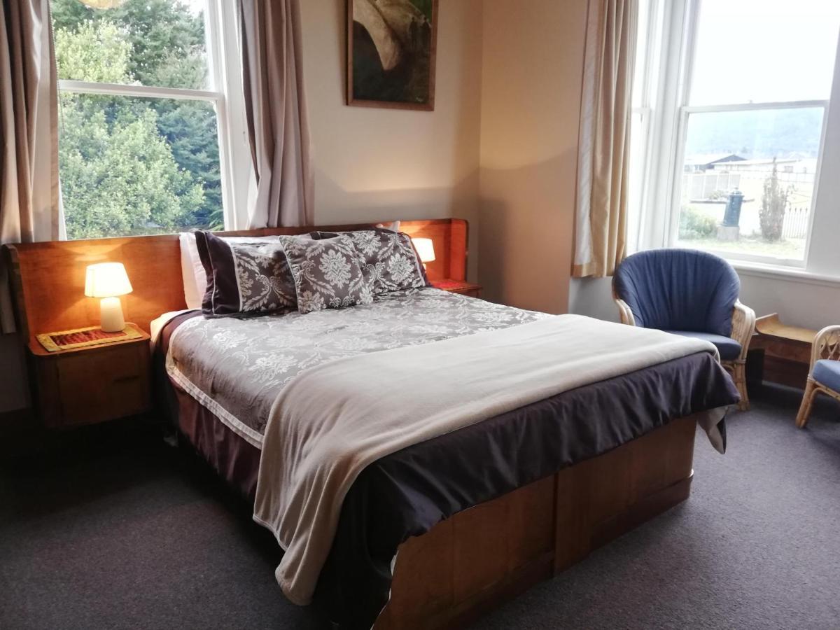 Te Anau Lodge Экстерьер фото